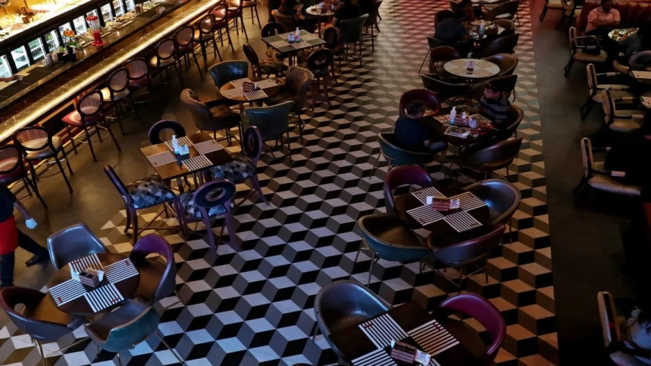 322 of Workers in Tourist Restaurants are NonJordanians