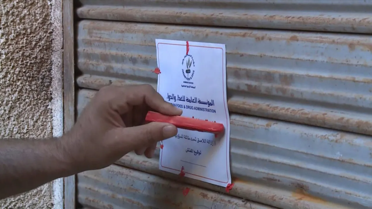 Closure of 6 Facilities for Violating Health Conditions Including Two Sealed with Red Wax