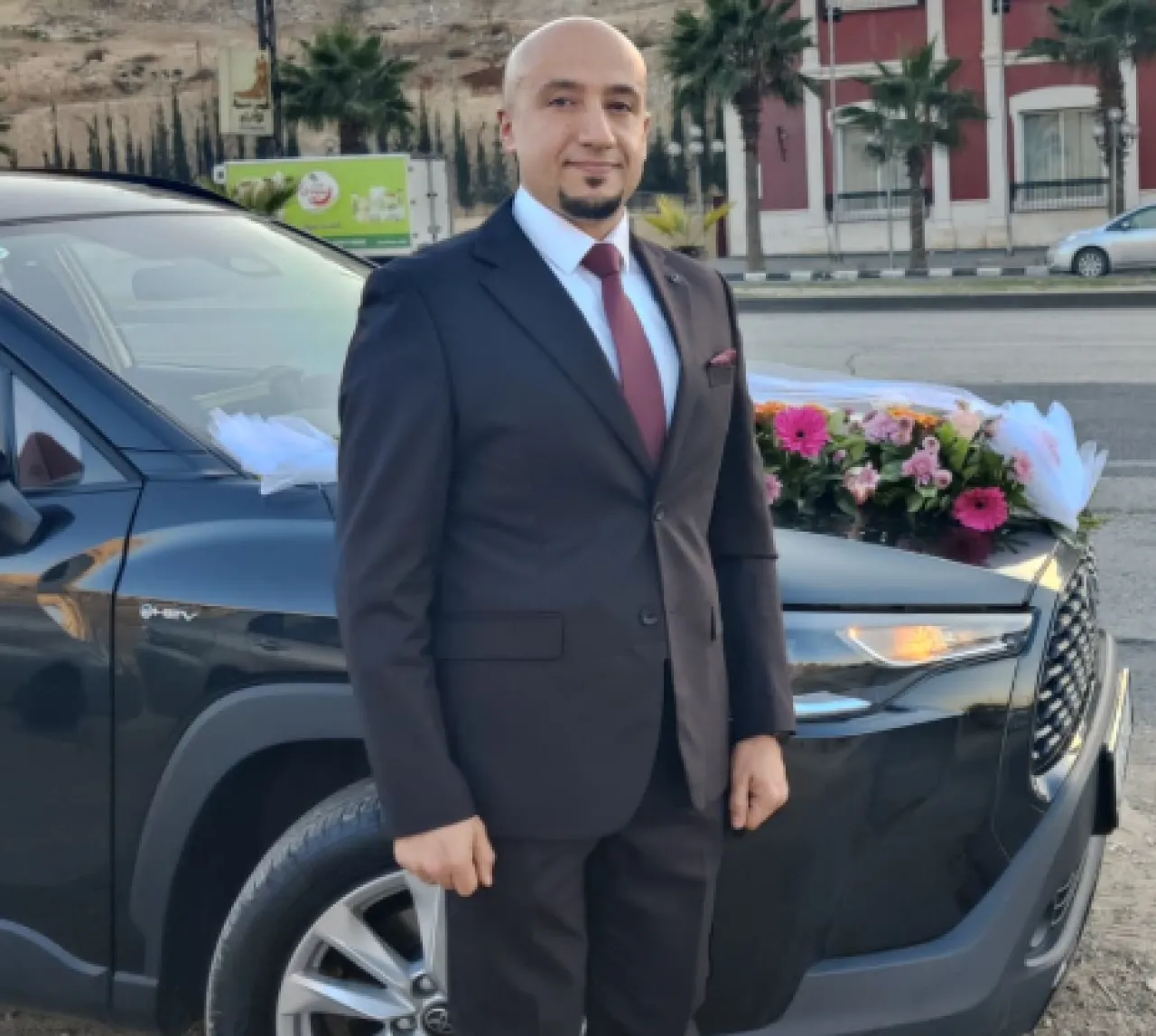 تهنئة بمناسبة زفاف الدكتور معاذ الحجايا