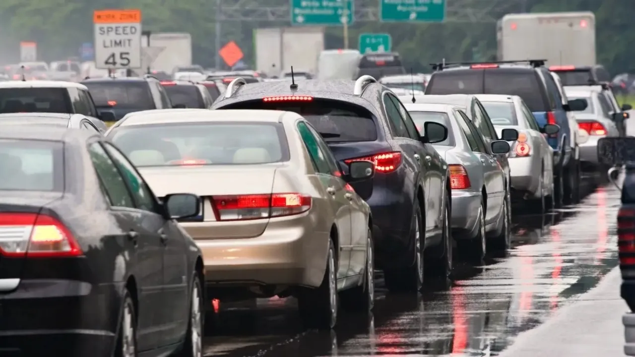 Middle East Cancels Car Insurance License