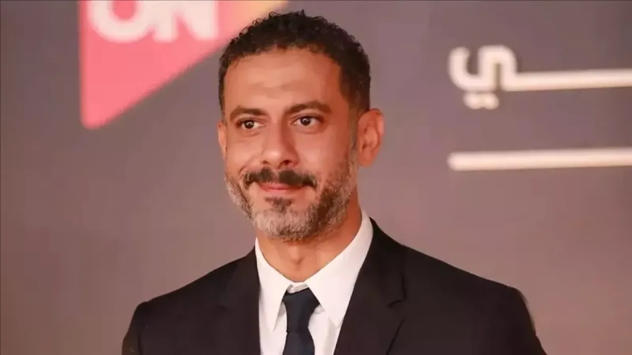 محمد فراج يهاجم منتقدي تقديمه دور أحمد رامي في الست