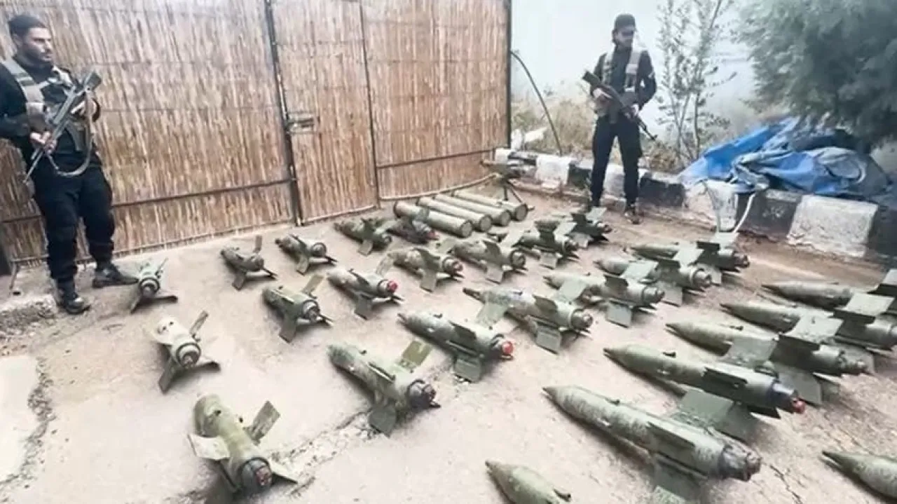 ضبط مستودع صواريخ معدة للتهريب في ريف درعا الشرقي