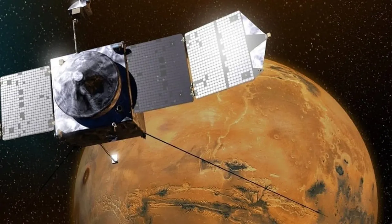 NASA Loses Contact with a Mars Orbiter After a Decade