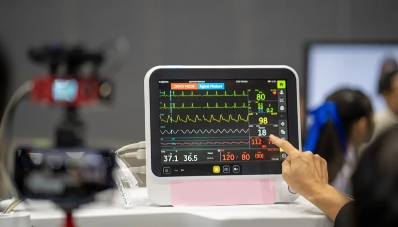 Artificial Intelligence Devices for Remote Pulse Measurement Pose Significant Health Risks