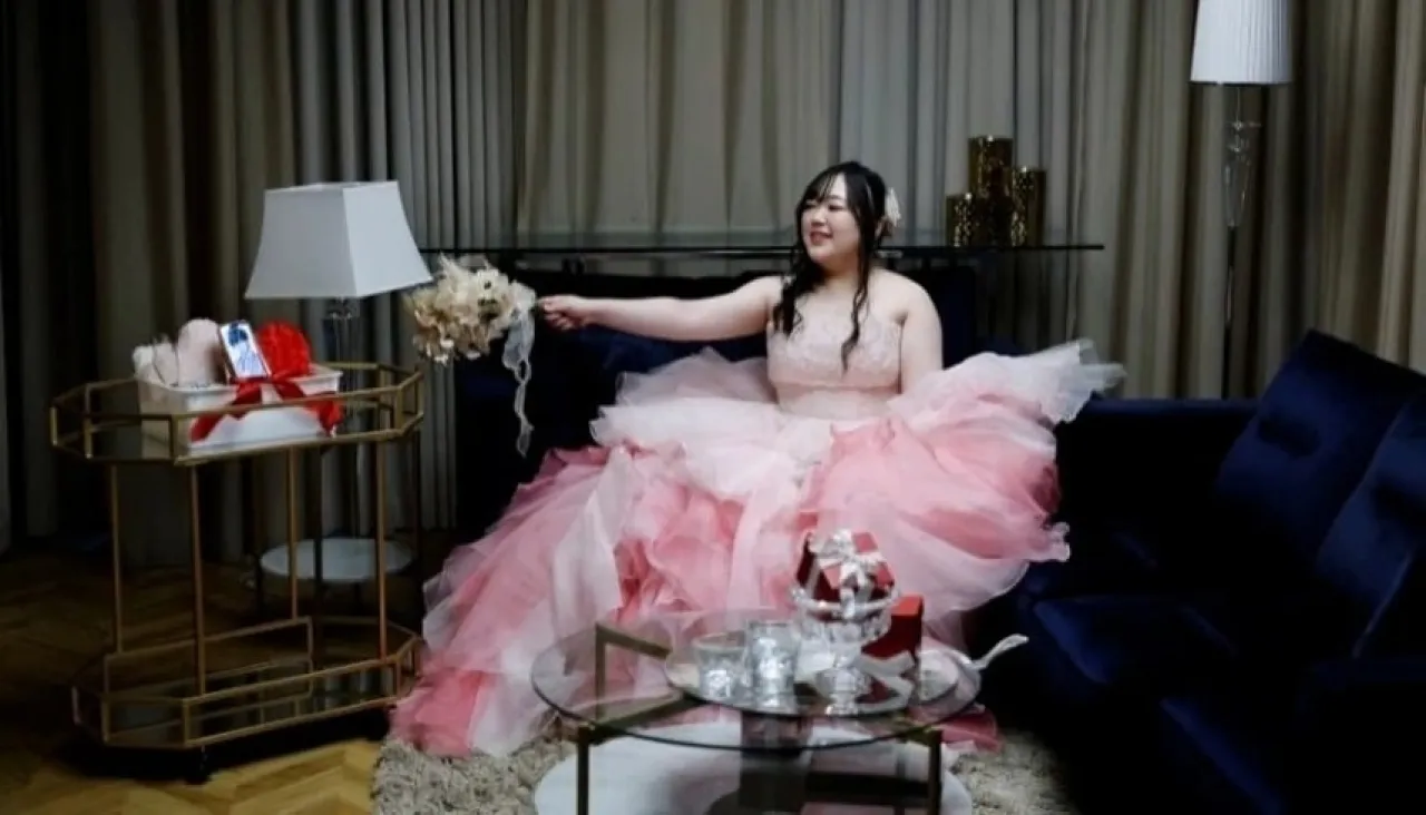 لماذا يفضل اليابانيون الزواج من شخصيات افتراضية بدلاً من البشر؟ 