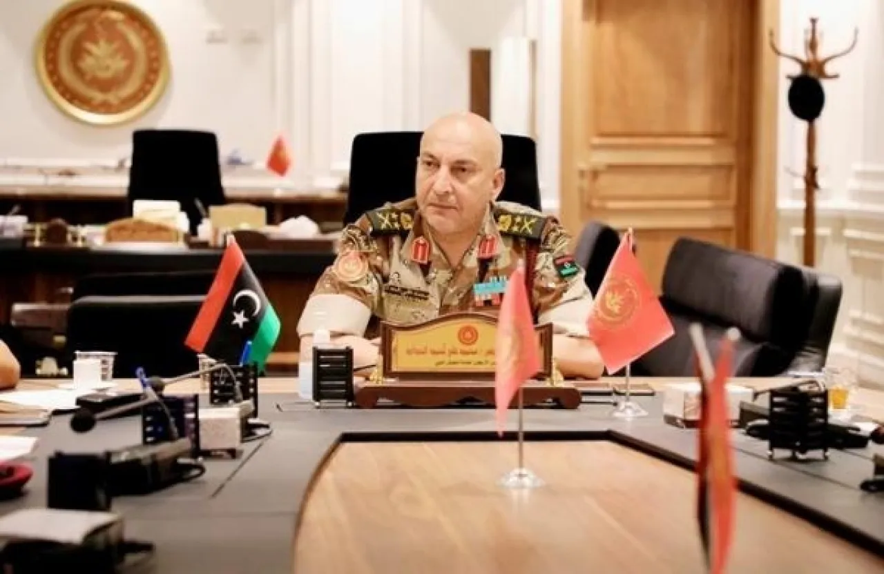 اختفاء طائرة تقل رئيس أركان الجيش الليبي فوق أنقرة 