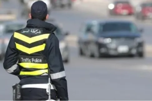 عطل في إشارة الصحافة وحوادث مرورية تعطل الحركة في عمّان صباح الاثنين