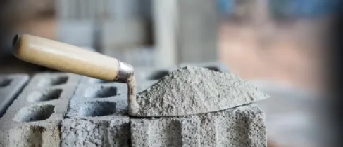 إيقاف سهم الإسمنت الأردنية عن التداول..والسبب؟