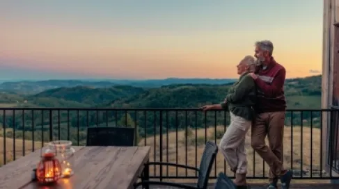 هل يحمي الحب من السمنة؟ دراسة جديدة تكشف العلاقة