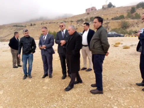 البريزات يبحث مع هيئة الطيران المدني ووزارة النقل تحديث مهبط الطائرات في إقليم البترا