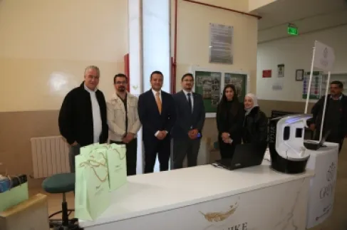 كلية الصيدلة في الزيتونة تنظم فعالية صحية بالتعاون مع LaKlinike Beauty Clinic