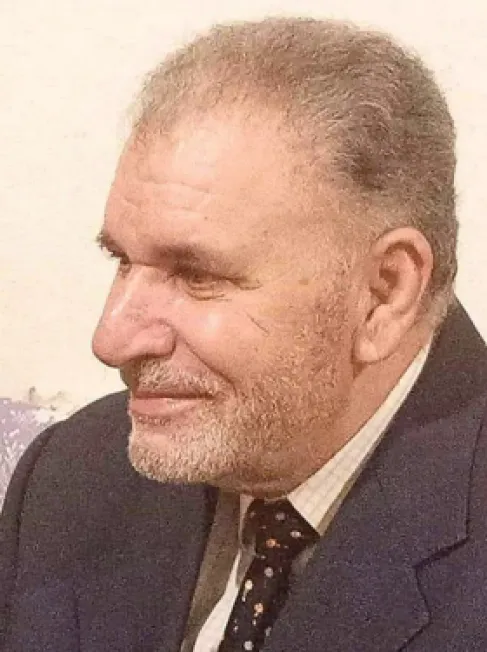 أحمد السهارين... المربي الذي رحل بهدوء وترك أثراً لا يُنسى