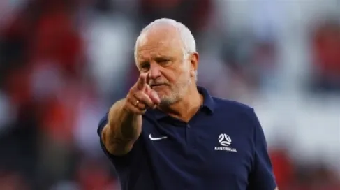 مدرب العراق: نحترم المنتخب الأردني ونعاني من الإصابات