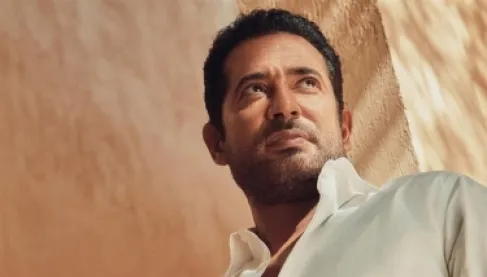 عمرو سعد يضع حداً لأزمته مع فتاة لاحقته شهوراً