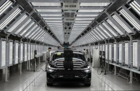 كيف حققت الصين فائضا تجاريا مع العالم بقيمة تريليون دولار؟