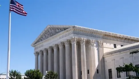 تسوية دعوى وفاة فتاة أمريكية جوعاً بأكثر من 30 مليون دولار