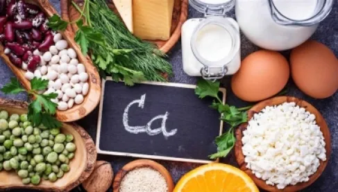 هل يحتاج كبار السن مكملات فيتامين د والكالسيوم؟