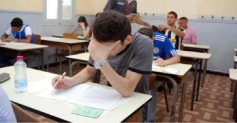 أولياء أمور وأساتذة يؤكدون ضرورة مراجعة مناهج اللغة الإنجليزية والوقت المخصص لها