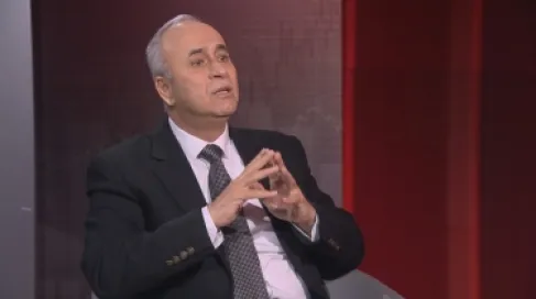 أبو علي: القول بأن الفقير والغني يدفعان نفس الضريبة استنتاج في غير محله