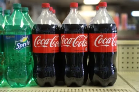 مقاضاة (كوكا كولا) بتهمة هندسة إدمان المستهلكين
