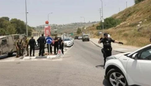 الجيش الإسرائيلي يطلق النار على مستوطن ظناً أنه فلسطيني