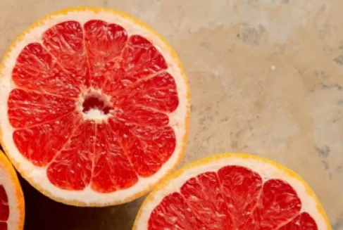 تناول الجريب فروت يومياً يساعد في خفض الضغط