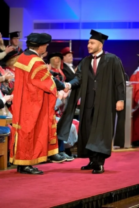 إنجاز للاردني الخوالدة في بريطانيا