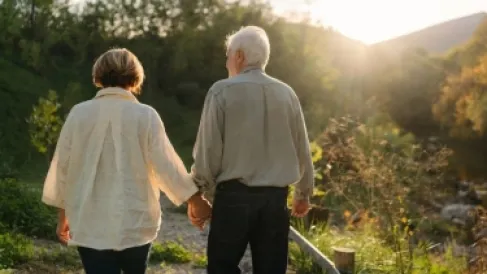 ليس النظام الغذائي ولا الرياضة.. عامل ثالث حاسم يتنبأ بطول العمر