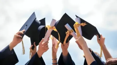 التعليم العالي تخصص 2632 منحة جزئية وقرض لأبناء المعلمين