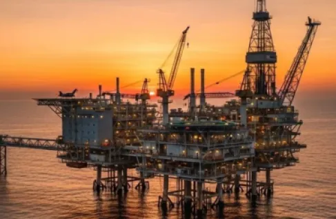 أسعار النفط تقفز بعد إعلان ترمب حصار فنزويلا