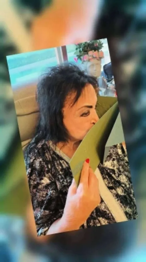 مغنية ( حنا كبار البلد ) تحتفي بمعايدة الملك عبدالله 