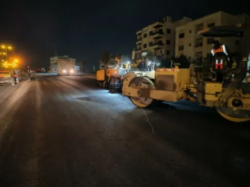 أمانة عمان تباشر أعمال تعبيد بمساحة 500 ألف متر مربع