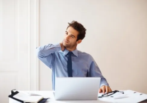 هذه الأغذية والمشروبات تحمي الشرايين من أضرار الجلوس