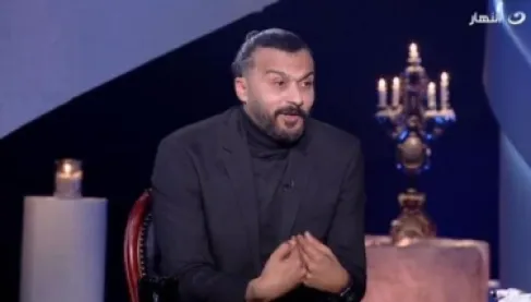 مشاجرة عنيفة واتهامات بالتزوير.. القبض على إبراهيم سعيد وطليقته