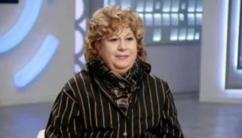 وفاة الفنانة سمية الألفي.. موعد ومكان الجنازة