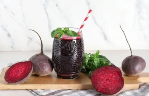 عصير الشمندر.. مفتاح اللياقة البدنية وشيخوخة أكثر صحة