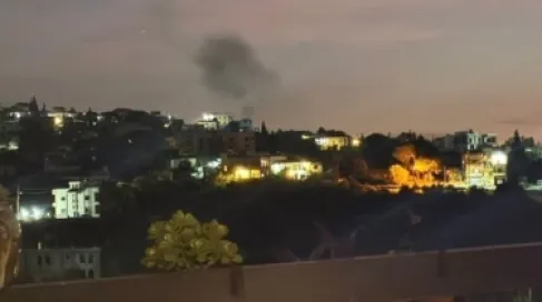 إسرائيل تواصل غاراتها على جنوب لبنان