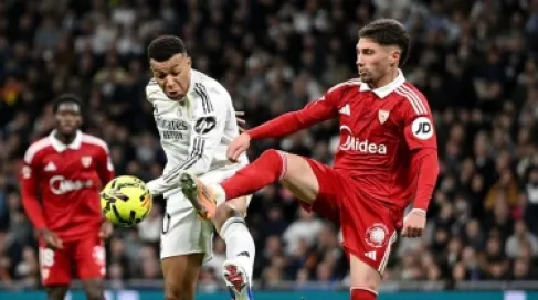 الريال يعبر فخ إشبيلية ويطارد برشلونة