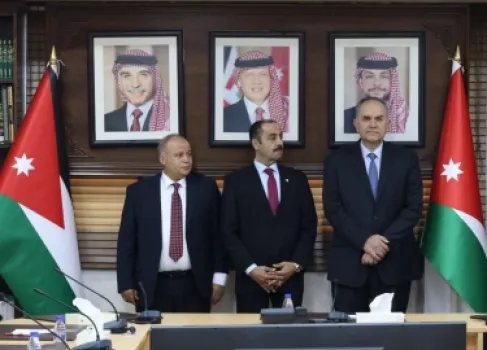 ٤٩ محاميا يؤدون اليمين القانونية