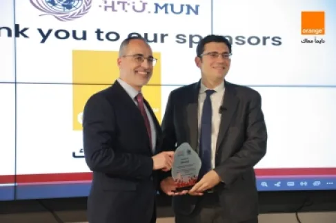 الرئيس التنفيذي لأورنج الأردن يشارك في ختام مؤتمر نموذج الأمم المتحدة في جامعة الحسين التقنية