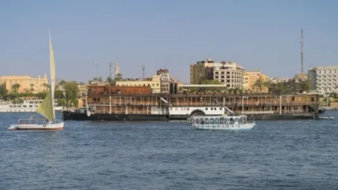 مصر: مصرع سائحة إيطالية جراء تصادم فندقين عائمين في الأقصر