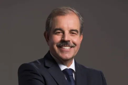 محكمة تونسية تصدر حكما غيابيا بسجن الوزير الأسبق منذر الزنايدي