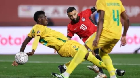 بهدف في الدقيقة 90 .. صلاح يقود مصر لإحباط مفاجأة زيمبابوي