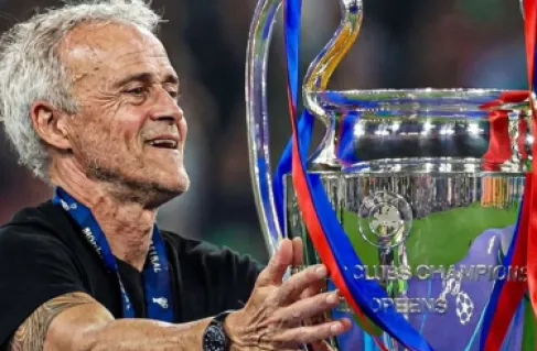 باريس يغيّر قواعد كرة القدم بعقد (مدى الحياة) على طاولة إنريكي