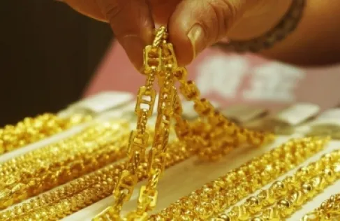 بشرى سارة للاردنيين .. أسعار الذهب تنخفض لـ 89.8 دينار