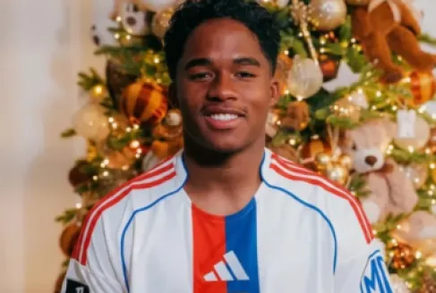 رسمياً.. إعارة إندريك إلى ليون الفرنسي