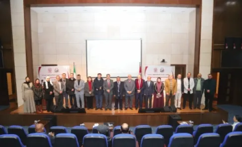 جامعة البترا تستضيف (ملتقى نقد الشعر الخامس) بمناسبة اليوم العالمي للغة العربية