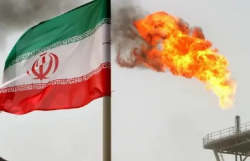 إيران.. السيطرة على سفينة تنقل 4 ملايين طن من النفط المُهرّب