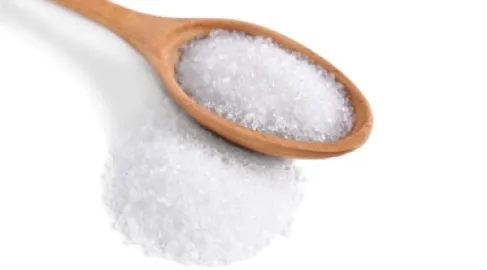 منع محاكمة شاب بتهمة ترويج المخدرات بعد تبيّن أن المادة المباعة ملح ليمون