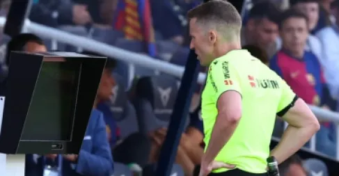 اعتراف تحكيمي يهز الليغا: 10 أخطاء (فيديو) تغيّر مشهد المنافسة